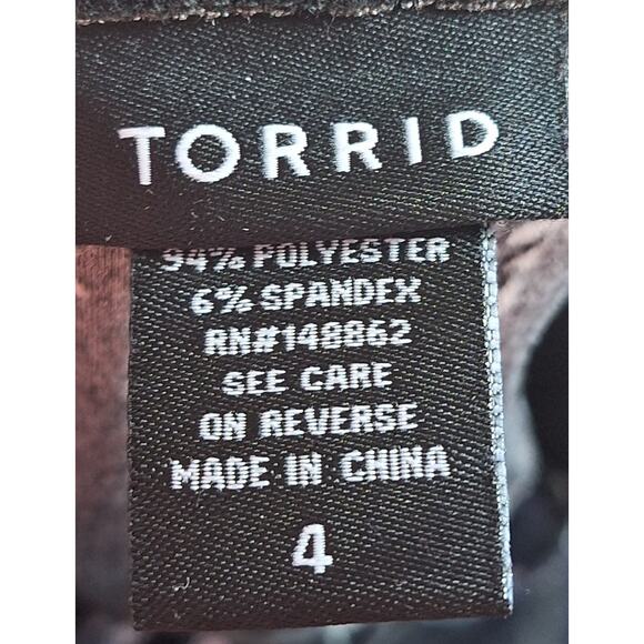 Torrid 4 Women 4x Black Pink Floral Velvet Soft Flower Print Sweatshirt - Picture 5 of 8